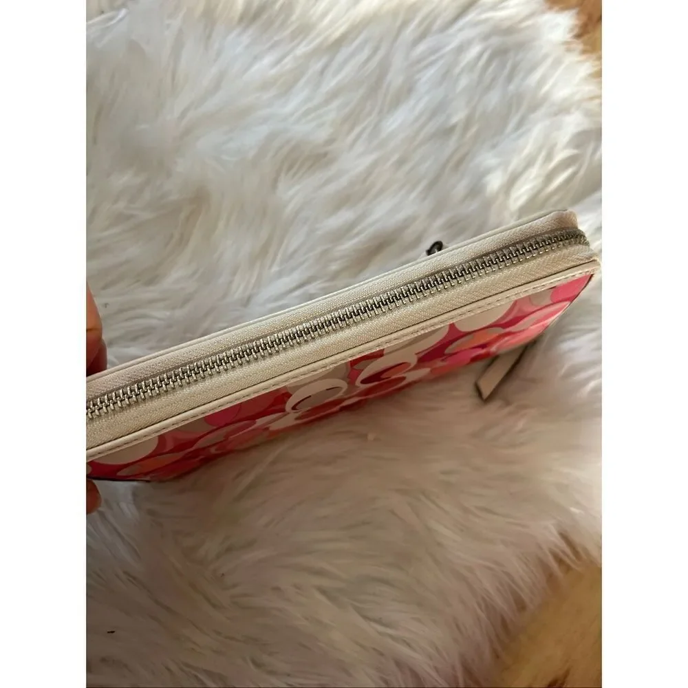 COACH Daisy Kaleidoscope Print 